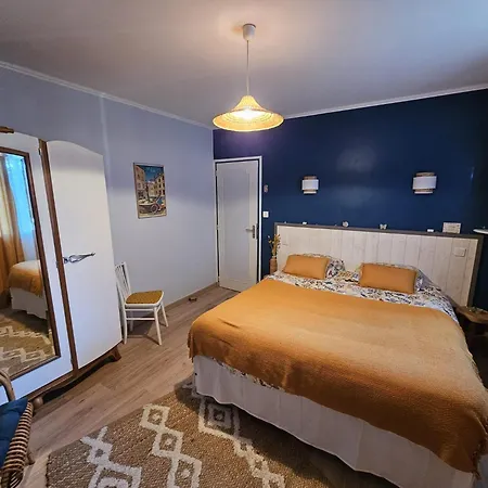 L'oustal * Saint-Constant