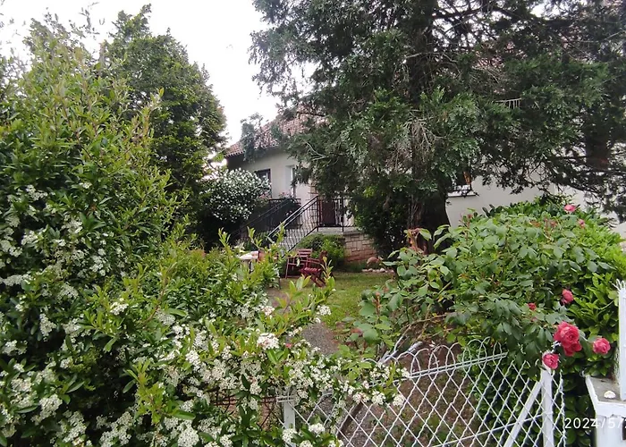 Hébergement de vacances L'oustal *